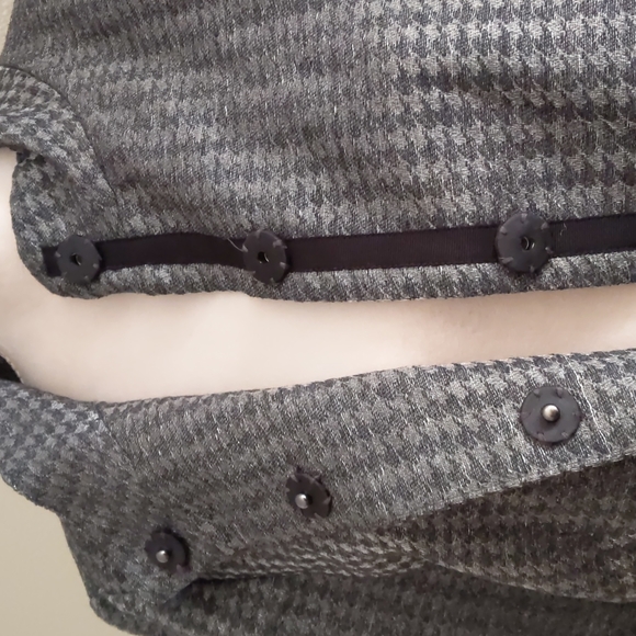 Coldwater creek short jacket size 8 - Picture 7 of 14